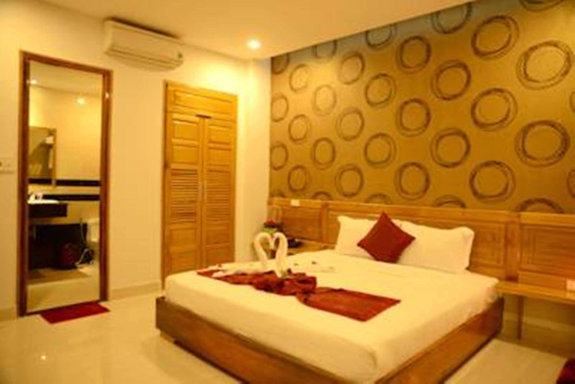 Red Diamond Hotel Da Nang Exteriör bild