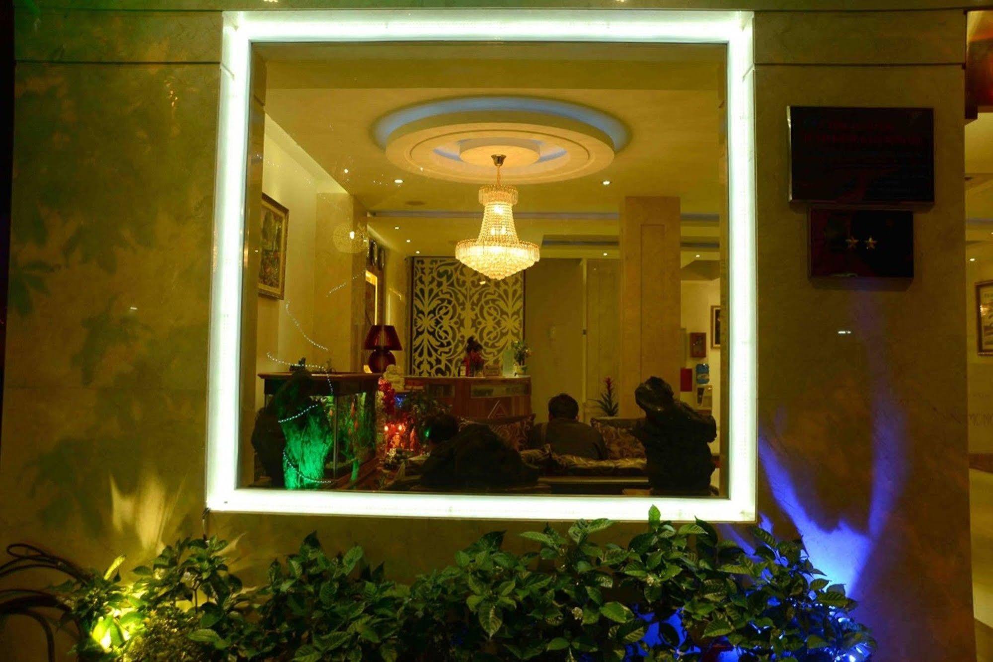 Red Diamond Hotel Da Nang Exteriör bild
